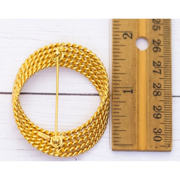 Vintage Gold Tone Spiral Ring Rope Brooch by Monet - S32 - Picture 2 of 2